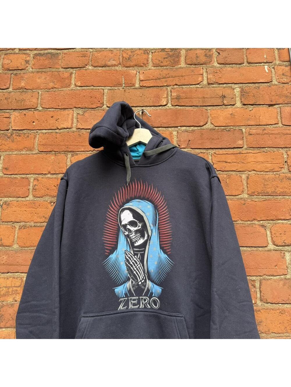 Vintage zero skateboards hoodie 00s L